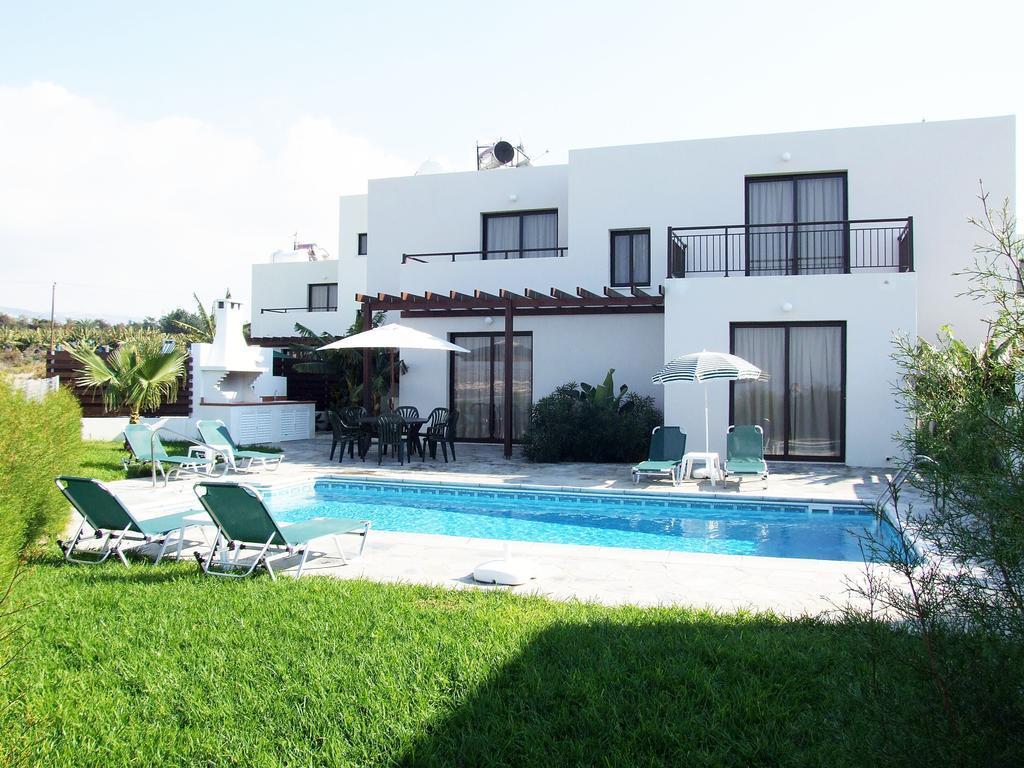 Aura Holiday Villas Paphos Exteriör bild