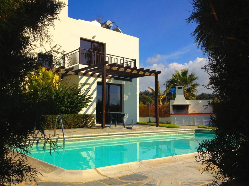 Aura Holiday Villas Paphos Exteriör bild