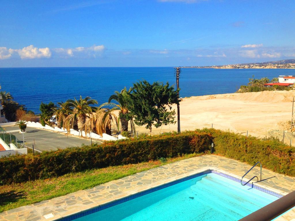 Aura Holiday Villas Paphos Exteriör bild